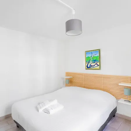 T2 Lambert By Interhome Apartament *